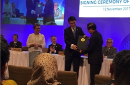 ASEAN ký Hiệp định Thương mại tự do với Hong Kong 