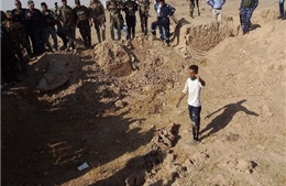 Iraq phát hiện hố vùi 400 thi thể bị IS sát hại