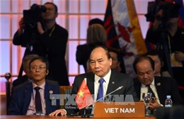 Thủ tướng Nguyễn Xuân Phúc phát biểu tại Hội nghị Cấp cao Đông Á lần thứ 12