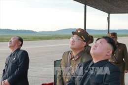 Triều Tiên đóng tàu ngầm trang bị tên lửa đạn đạo mới