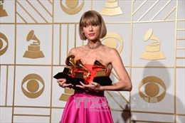 Taylor Swift thắng lớn tại lễ trao Giải thưởng Âm nhạc Mỹ 2020