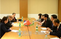 Phó Thủ tướng Phạm Bình Minh tiếp xúc song phương trong thời gian dự ASEM 13
