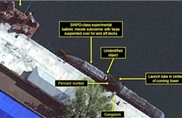 Lần đầu lộ ảnh Triều Tiên bí mật chế tạo ‘tàu ngầm tên lửa đạn đạo’