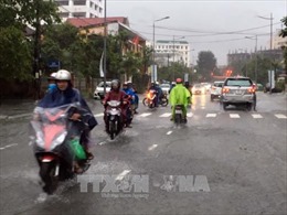 Không khí lạnh tăng cường gây mưa to khu vực các tỉnh từ Hà Tĩnh đến Bình Định 