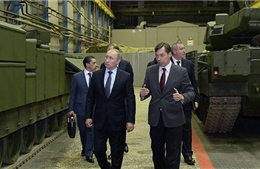 Tổng thống Putin yêu cầu các công ty Nga sẵn sàng cho chiến dịch thời chiến