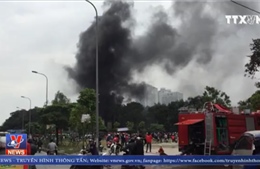Cháy lớn quán karaoke trên đường Linh Đàm – Nguyễn Hữu Thọ