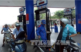 Tây Ninh đề nghị xử phạt 4 doanh nghiệp kinh doanh xăng dầu kém chất lượng