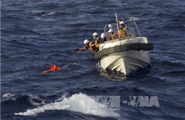 Hai tàu hàng va chạm ngoài khơi Trung Quốc, 12 thủy thủ mất tích 