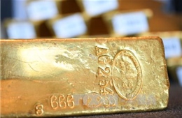 Giá vàng thế giới giảm thấp nhất 4 tháng