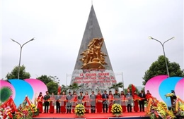 Phú Thọ khánh thành công trình Tượng đài chiến thắng Tu Vũ