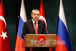 Tổng thống Thổ Nhĩ Kỳ thực hiện chuyến thăm lịch sử tới Hy Lạp 