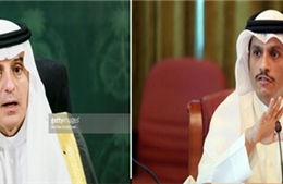 Ngoại trưởng Qatar và Saudi Arabia gặp nhau lần đầu tiên từ khi cắt quan hệ   