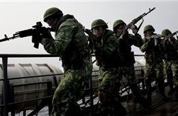 Nối gót Mỹ - Hàn, Nga tập trận rầm rộ gần biên giới Triều Tiên
