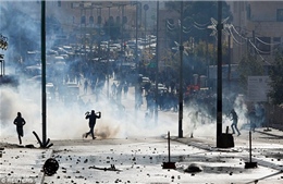 Bạo lực bùng phát ở Jerusalem, Mỹ ra &#39;cảnh báo toàn cầu&#39; bất thường với công dân
