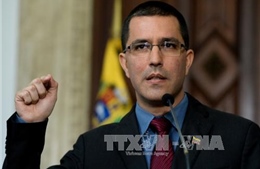 Venezuela bị phong tỏa hàng tỷ USD do lệnh trừng phạt của Mỹ