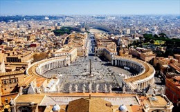 Tại sao Tòa thánh Vatican bỗng dưng lấy sữa sơn tường?