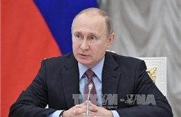Tổng thống Nga Putin đích thân nộp hồ sơ tranh cử 