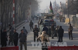 Đánh bom liều chết tại Afghanistan, 16 người thương vong 