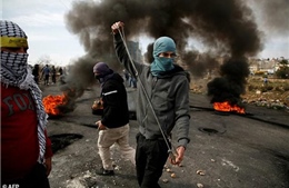 56 người Palestine bị thương trong các vụ đụng độ mới với quân đội Israel