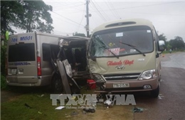 Gia Lai: Hai xe khách đối đầu khiến 6 người bị thương