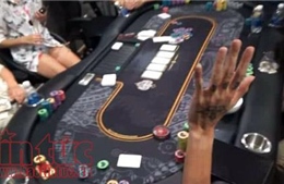 Đột kích sòng bạc Poker trong khu chung cư cao cấp