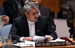 Iran cáo buộc Mỹ can thiệp công việc nội bộ 