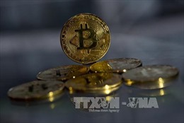 Đồng Bitcoin rớt giá thảm hại 