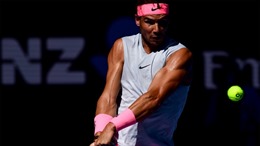 Rafael Nadal dùng lại mốt áo không tay, &#39;ăn diện&#39; nhất Australian mở rộng