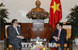 Phó Thủ tướng, Bộ trưởng Ngoại giao Phạm Bình Minh tiếp Đại sứ Phần Lan 