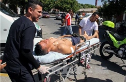 Đánh bom liên tiếp khiến 7 cảnh sát thiệt mạng, Colombia tăng cường an ninh