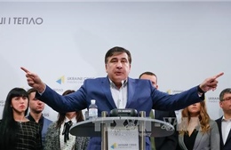 Cựu Tổng thống Gruzia Saakashvili bị trục xuất trở lại Ba Lan 