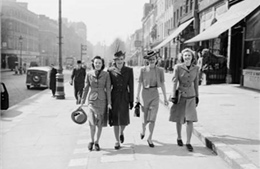 Nghìn lẻ một sáng kiến làm đẹp của phụ nữ Anh thời Thế chiến 2 