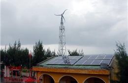 Hoàn thành việc bảo dưỡng hệ thống năng lượng sạch trên quần đảo Trường Sa