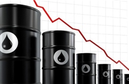 Giá dầu thế giới chạm mức cao nhất trong hai tuần
