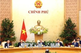 Thủ tướng Nguyễn Xuân Phúc: Tạo hứng khởi lao động, sản xuất ngay đầu năm 