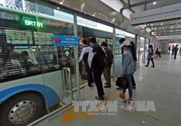 Hà Nội nghiên cứu phân làn, khai thác hiệu quả tuyến buýt nhanh BRT