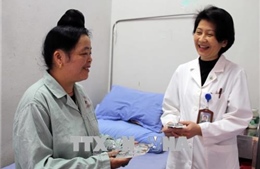 Nữ bác sĩ dân tộc Thái tâm huyết với y học cổ truyền