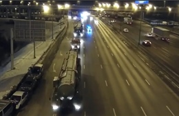 Quân đội Nga chuyển ICBM tới thủ đô Moskva trong đêm