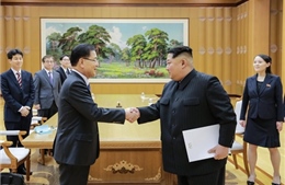 Nhà lãnh đạo Triều Tiên Kim Jong-un nhận thư của Tổng thống Hàn Quốc