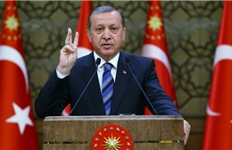 Tổng thống Erdogan chỉ trích NATO không ủng hộ Thổ Nhĩ Kỳ tại Syria
