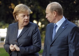 Được Thủ tướng Merkel tặng bia, Tổng thống Putin đáp lễ bằng đặc sản Nga
