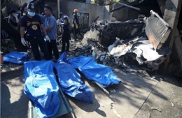 Philippines: Máy bay rơi vào nhà dân khiến nhiều người thiệt mạng