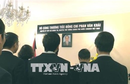 Lễ viếng và mở Sổ tang tưởng nhớ nguyên Thủ tướng Phan Văn Khải tại nhiều quốc gia