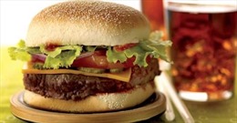 Bánh burger &#39;tấn công&#39; các nhà hàng tại Pháp 