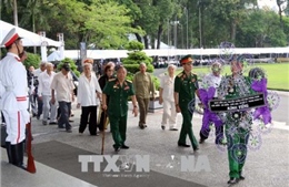 Tổ chức hai tuyến xe buýt phục vụ Lễ tang cố Thủ tướng Phan Văn Khải 