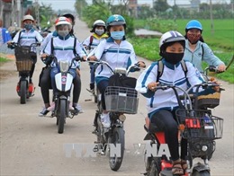 Ninh Bình: Người dân huyện Yên Khánh đeo khẩu trang cả ngày vì sợ &#39;mùi lạ&#39; 