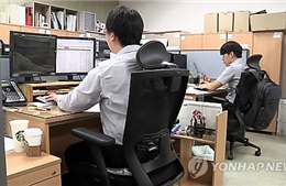 Sợ người dân làm việc quá sức, Hàn Quốc chế tạo máy tính tự tắt sau 8 giờ tối