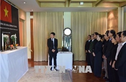 Bạn bè quốc tế chia buồn trước sự ra đi của nguyên Thủ tướng Phan Văn Khải 
