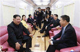 Toàn cảnh bên trong đoàn tàu bọc thép chở lãnh đạo Triều Tiên Kim Jong-un