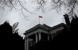 Nga đóng cửa tổng lãnh sự quán tại Mỹ, nhưng quyết không hạ cờ